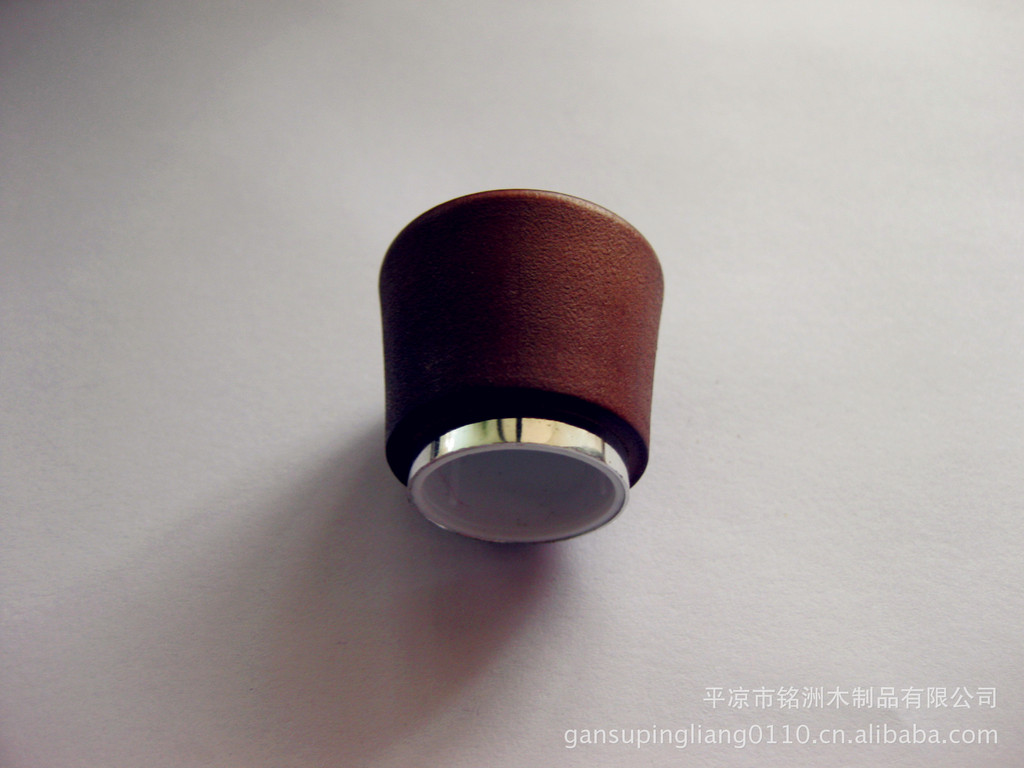 您在本网页可以浏览【现货150ml香薰香水瓶木盖 散香玻璃瓶专用盖 可成品定制咨询】有关的信息/图片/价格等及提供【现货150ml香薰香水瓶木盖 散香玻璃瓶专用盖 可成品定制咨询】的商家公司简介、联系方式等信息