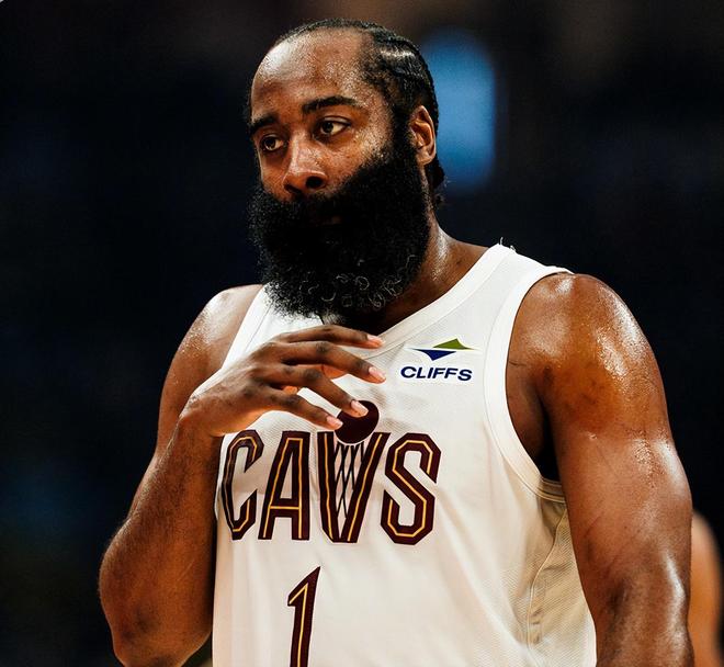 哈登29000分里程碑助力骑士大胜76人