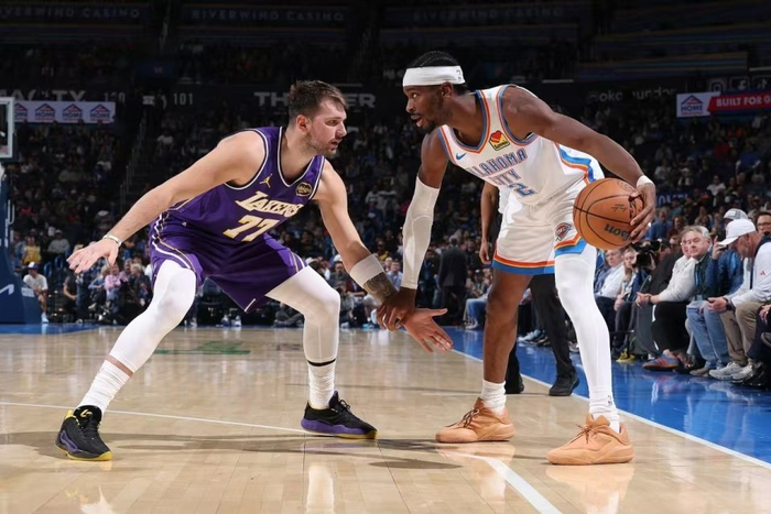 东契奇单场60分创纪录 现役得分王争夺战白热化