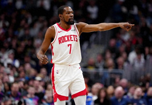 杜兰特逼近乔丹总得分纪录 火箭大胜老鹰终结