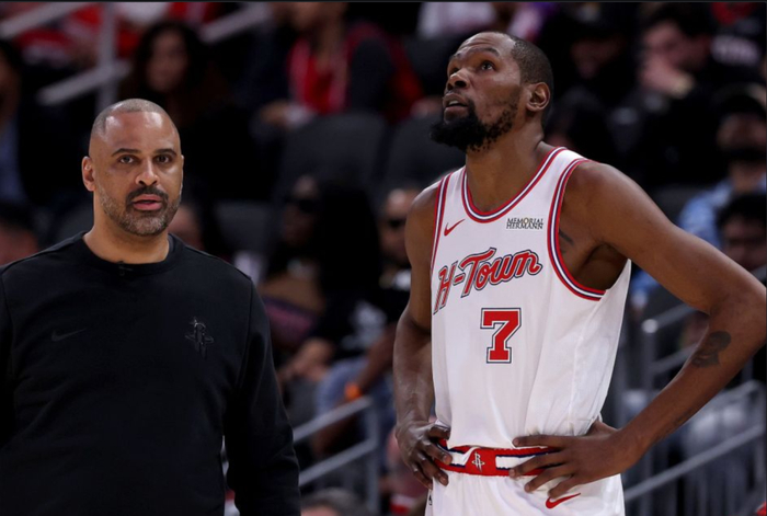 火箭队惨败湖人 乌度卡战