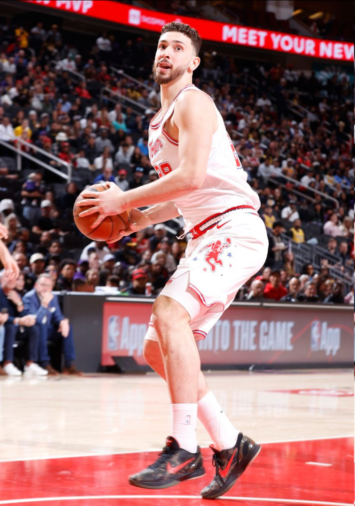 火箭队惨败湖人 乌度卡战术遭质疑杜兰特被重点