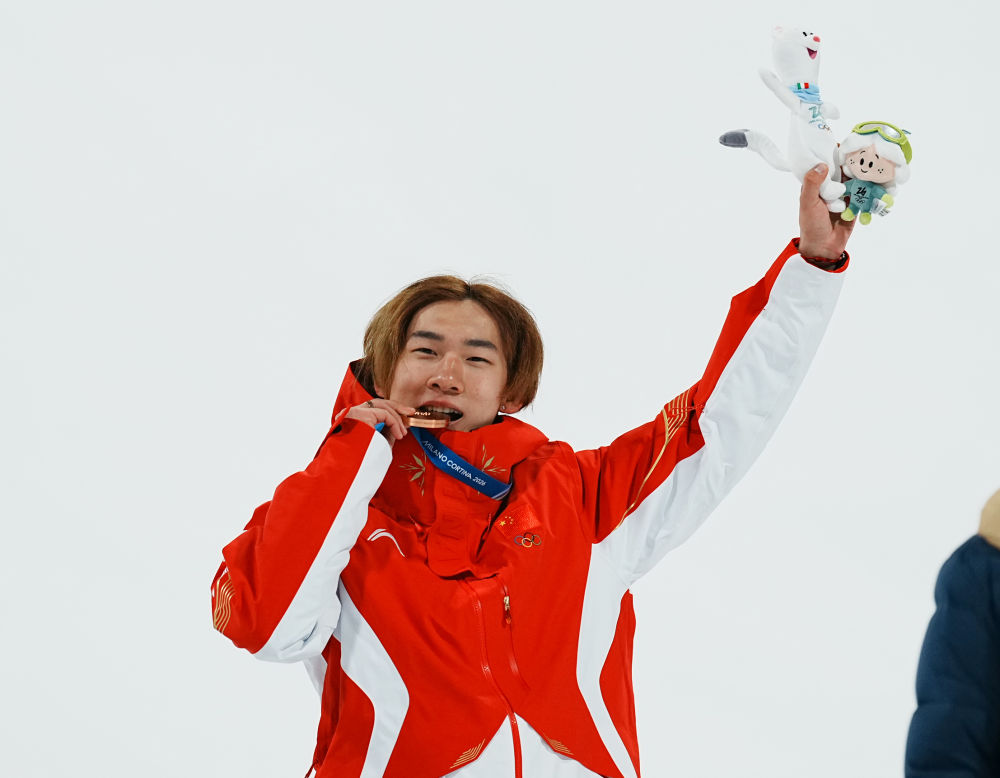 笑容在极限边缘绽放：为自己骄傲，胜过金牌的