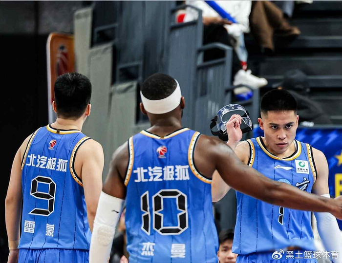 三场关键战役引爆季后赛格局重塑