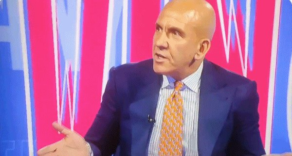 保罗·迪卡尼奥怒撞桌子：意大利足球与英超的差